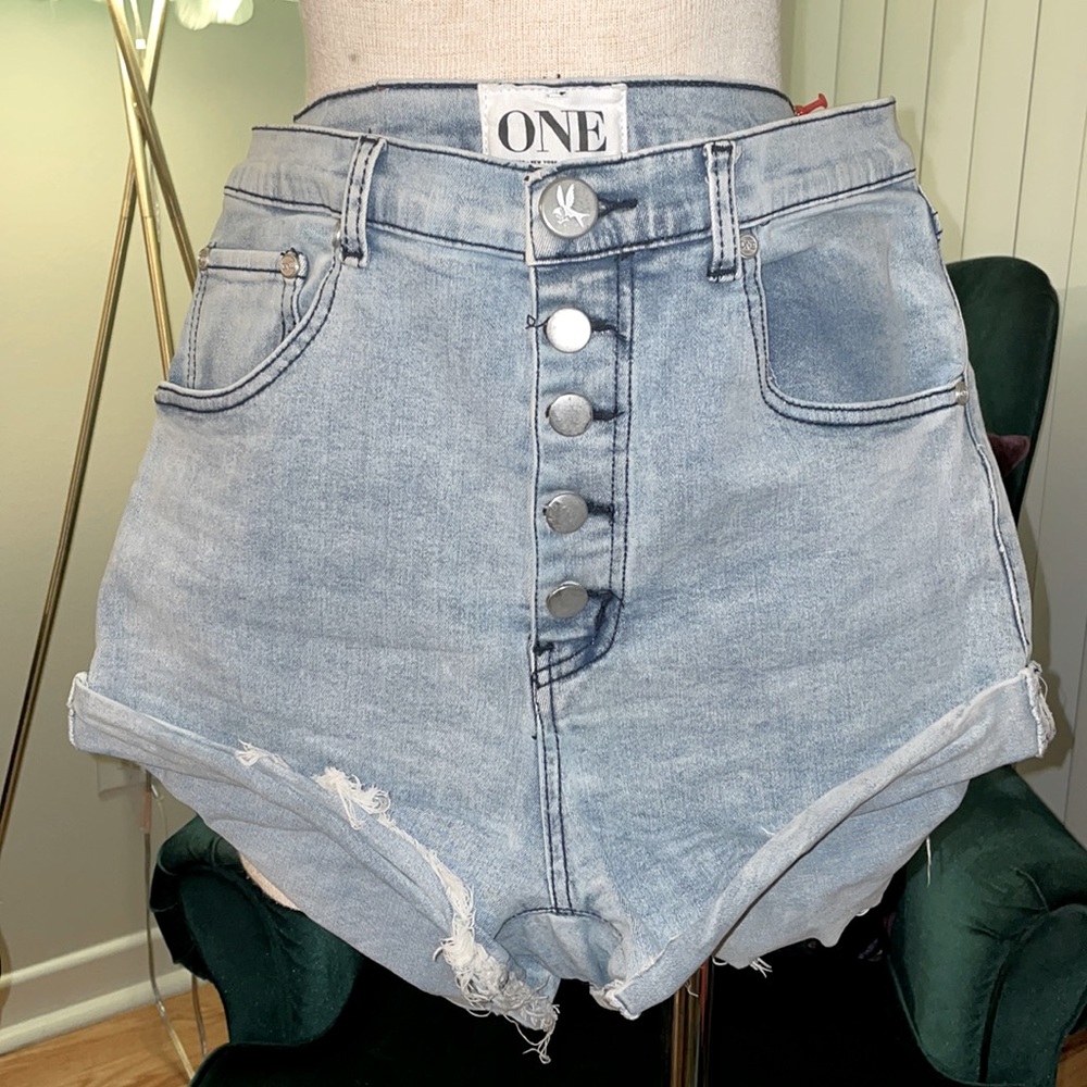 One teaspoon jean shorts Size 28